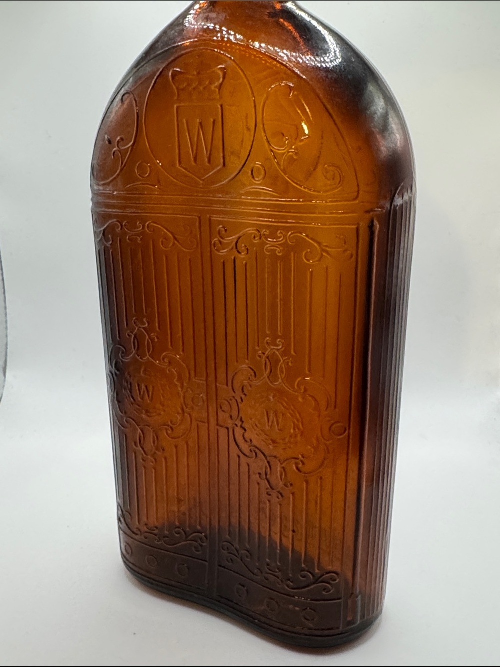 Hiram Walker & Sons Amber 25oz Whiskey Bottle, Walkerville, Canada - Picture 11 of 16